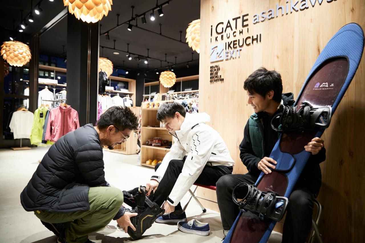 Omo7 Asahikawa By Hoshino Resorts Zewnętrze zdjęcie Fitting a snowboard boot